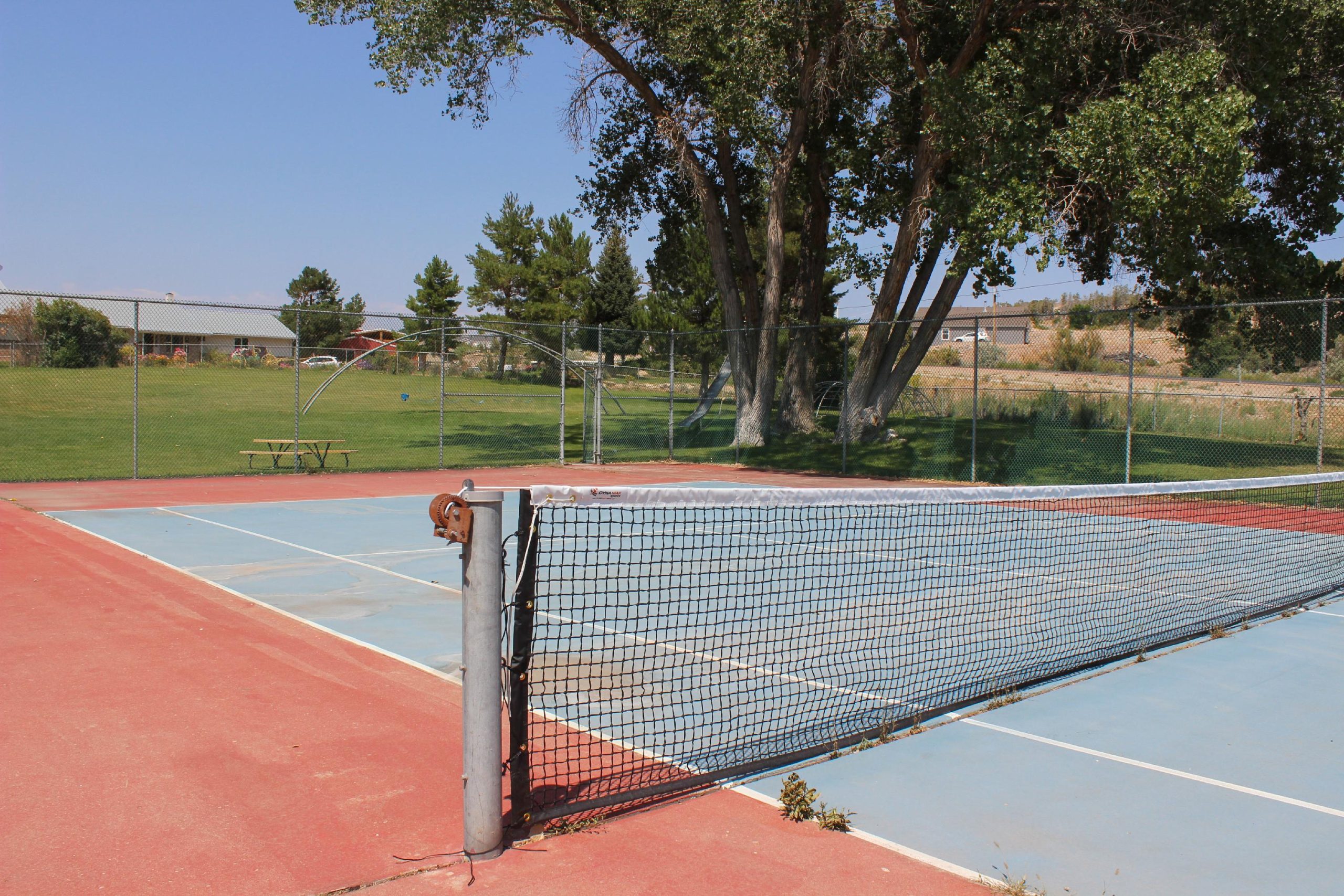 tenniscourts4